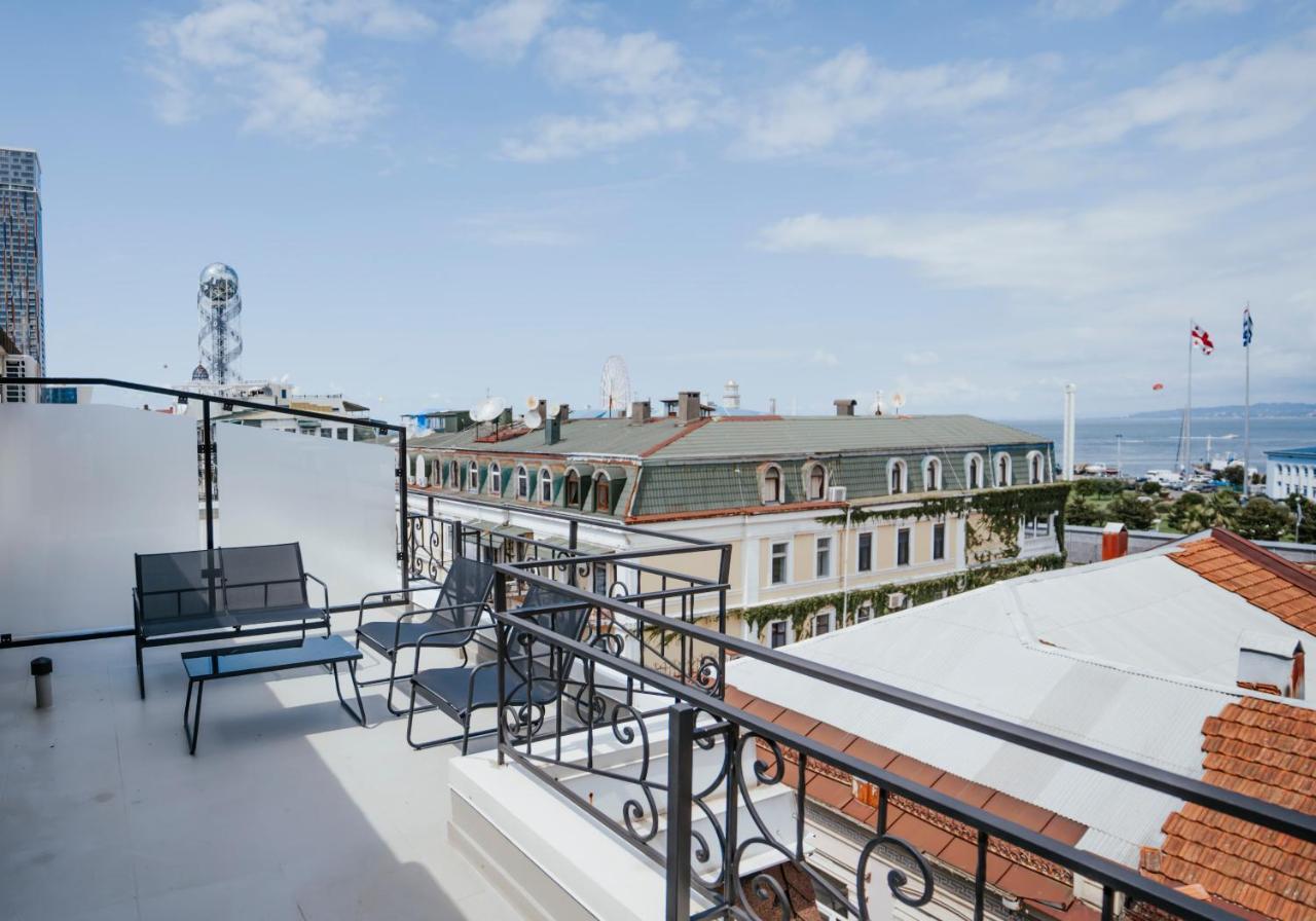 West Apart Hotel Batumi Ngoại thất bức ảnh