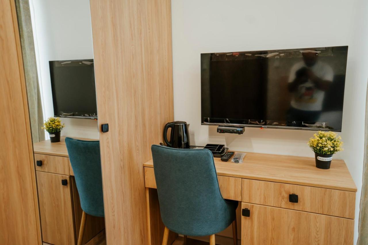 West Apart Hotel Batumi Ngoại thất bức ảnh